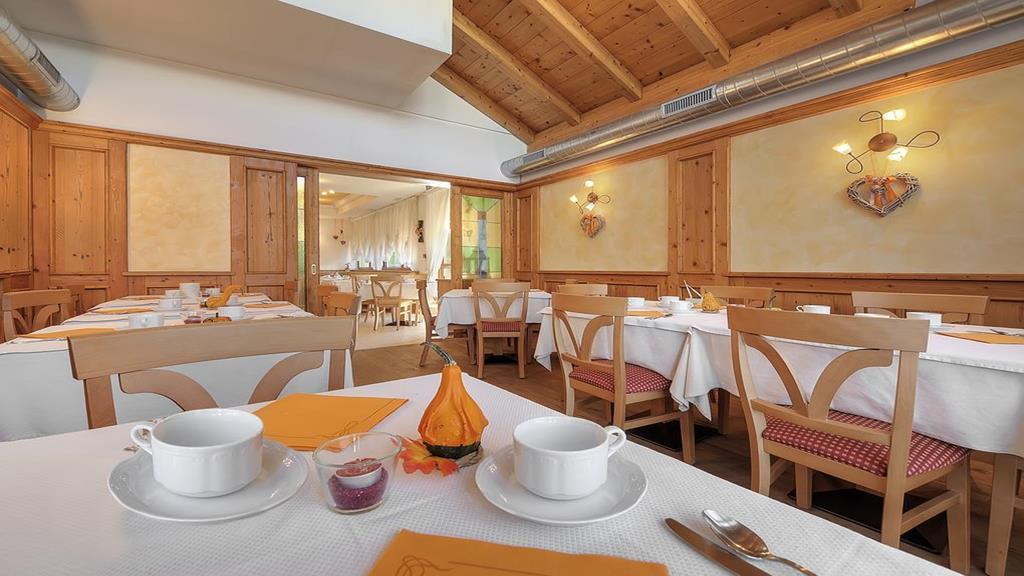 Garni La Vigna Hotel 3*