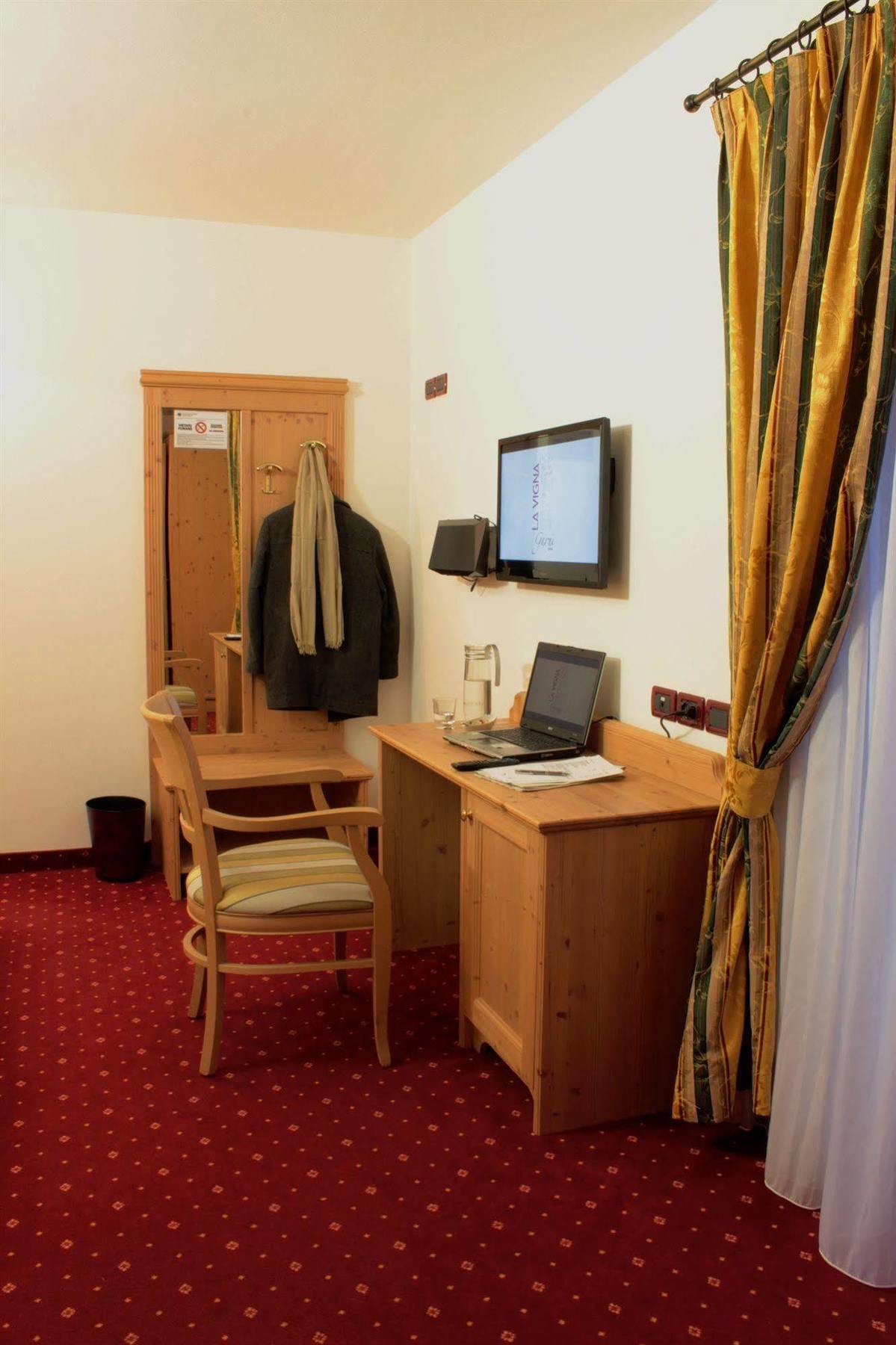 Garni La Vigna - Adult Friendly 3* St. Michael an der Etsch