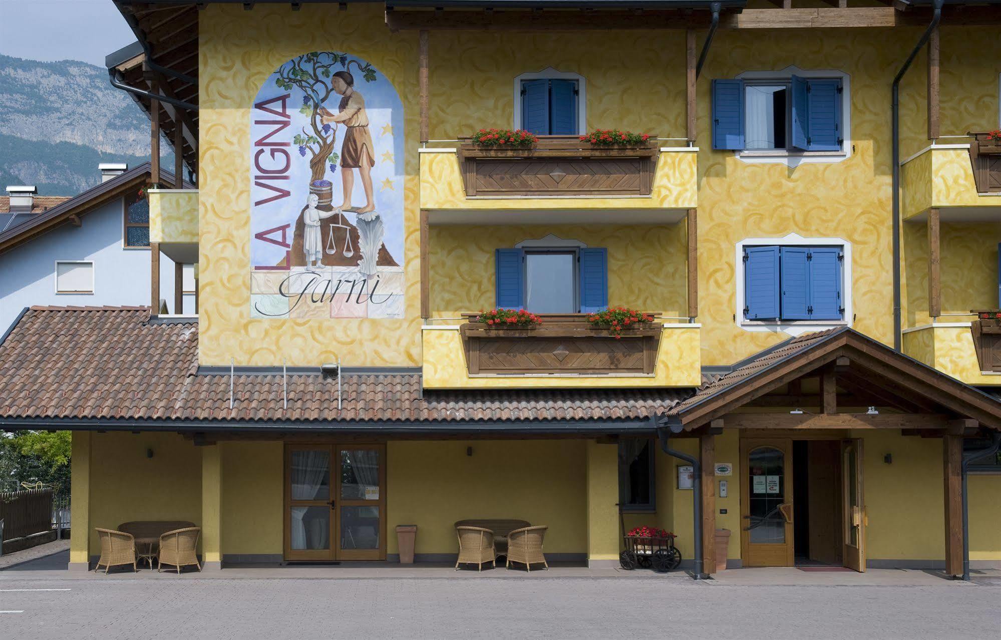 Garni La Vigna Hotel 3*